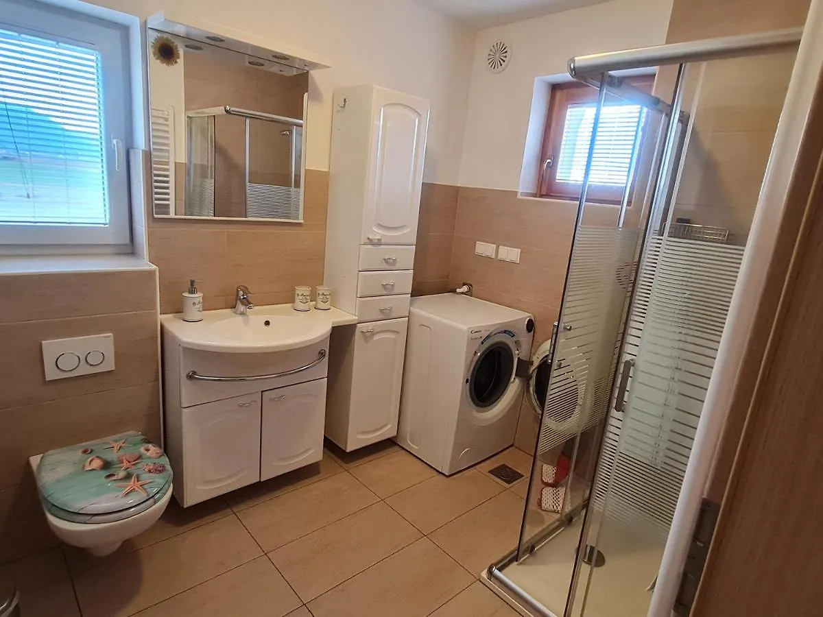 Apartma Ranc Luze Kranj Slovenia